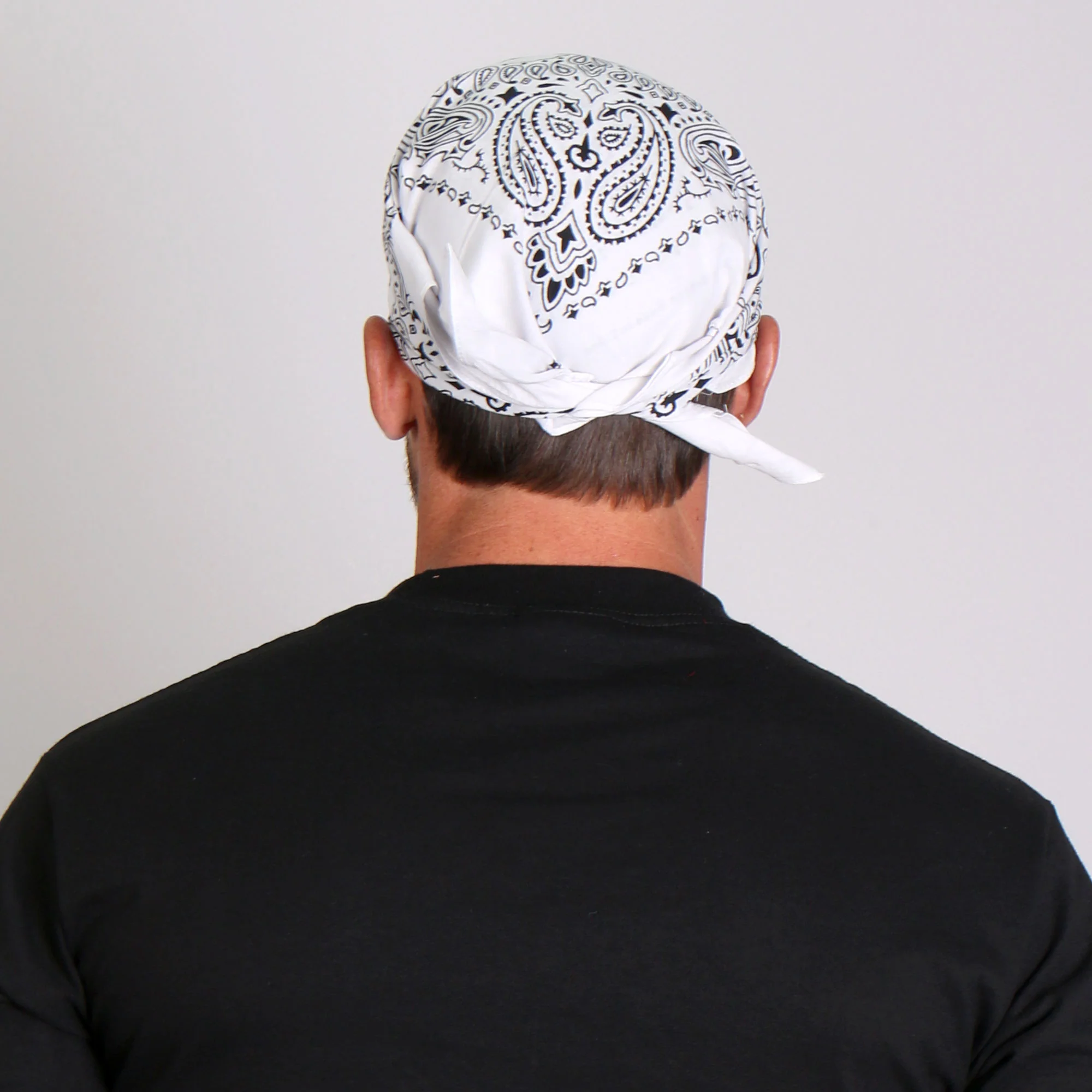 Hot Leathers BAP1005 Classic White Paisley Bandana - Image 6