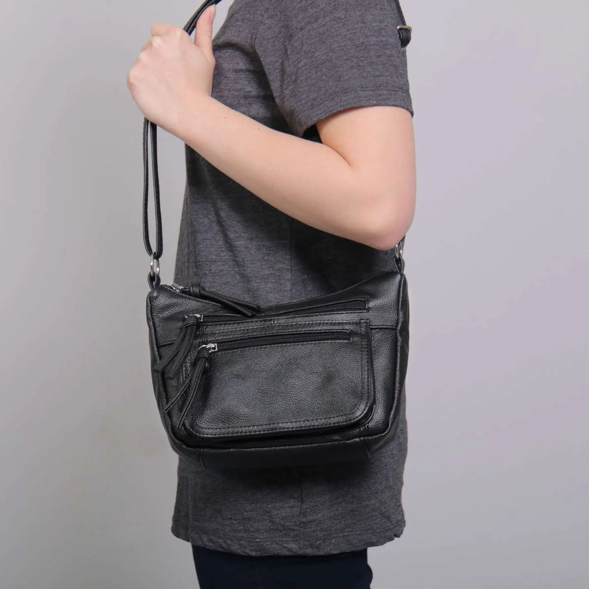 Hot Leathers Black Leather Purse with Two Zipper Pockets PUA1060 - Image 2