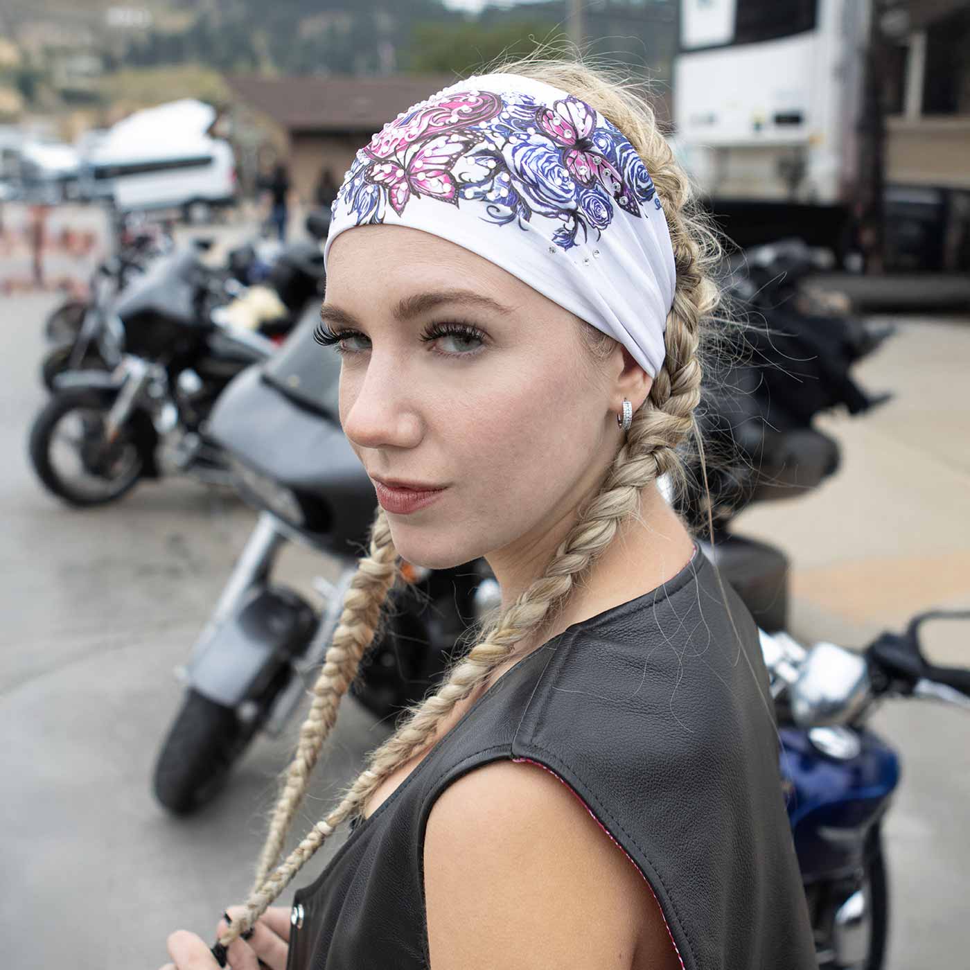 Milwaukee Leather | Bling Designed Wide Headbands-Headwraps for Women Biker Bandana with Heart Lock White - MLA8026 - Image 2