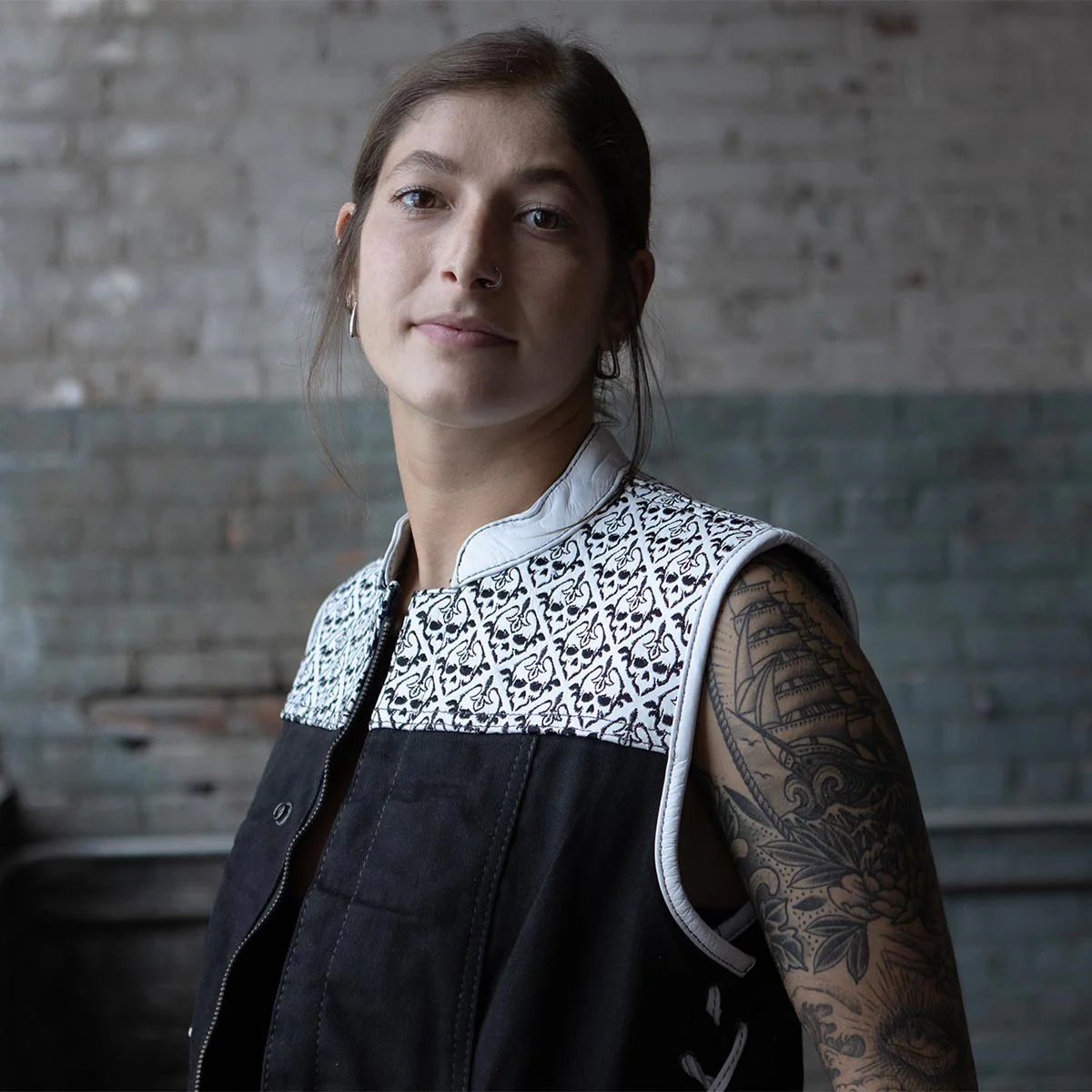 Milwaukee Leather MDL4050 Women's 'Skelly' Black with White Motorcycle Denim Vest w/ Skull Embroidery - Image 7