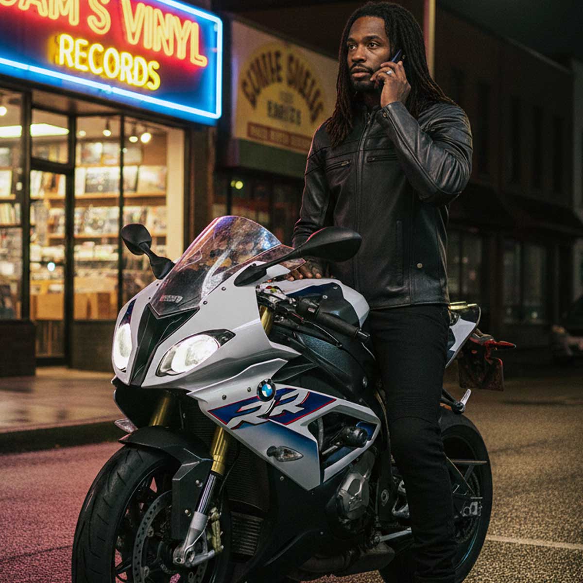 Milwaukee Leather Men's Black Leather Sporty Crossover Scooter Motorcycle Jacket w/ Reflective Piping - LKM1725 - Image 7