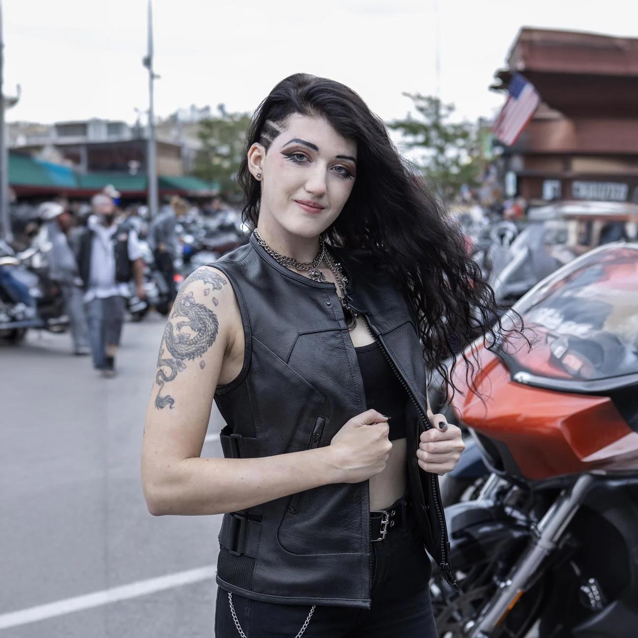 Milwaukee Leather MLL4501 Women's Tactical Swat Style Rider Leather Vest w/ Single Panel Back for Club Patches - Image 4