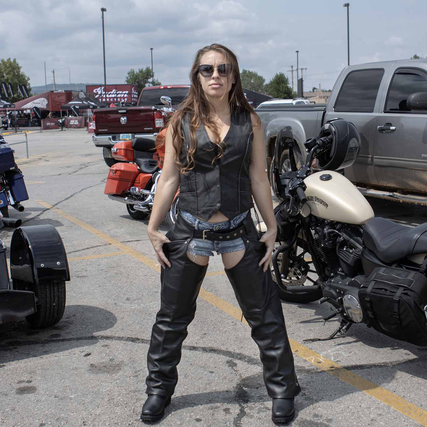Milwaukee Leather MLL4560 Women's Black Premium Leather Classic Braided Side Lace Deep V-Neck Motorcycle Rider Vest - Image 2
