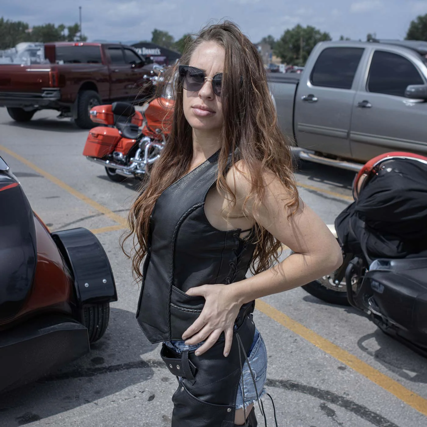 Milwaukee Leather MLL4560 Women's Black Premium Leather Classic Braided Side Lace Deep V-Neck Motorcycle Rider Vest - Image 5