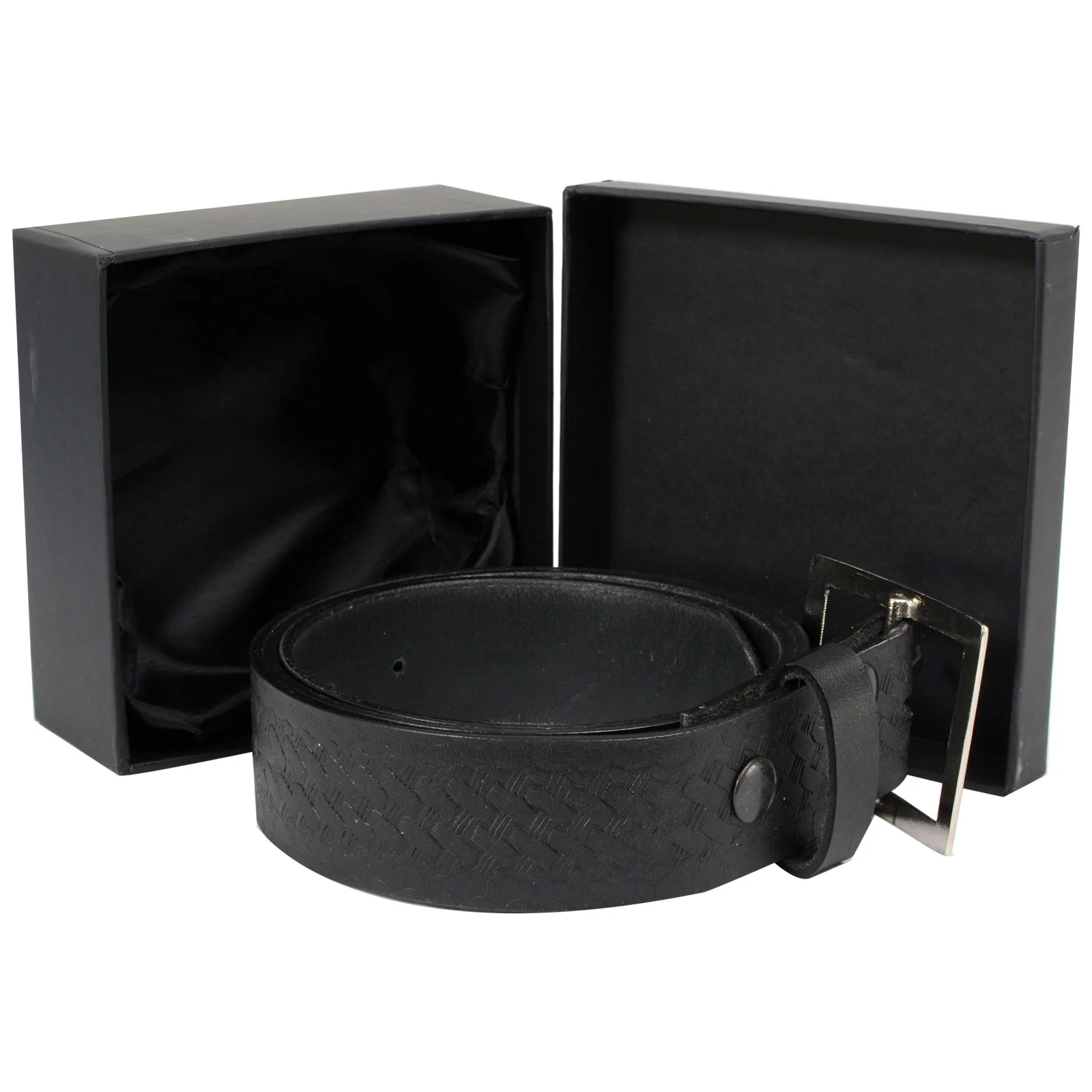 Milwaukee Leather MP7105 Men's Embossed Black Genuine Leather Biker Belt with Interchangeable Buckle - Image 4